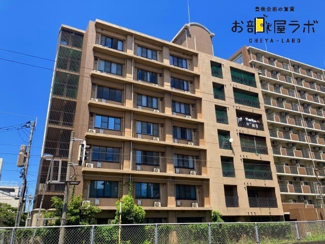 リルームス高城駅前の外観写真