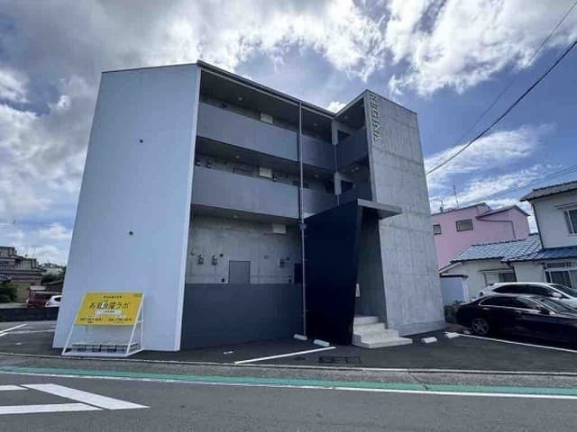 ＲＥＧＩＮＡ滝尾