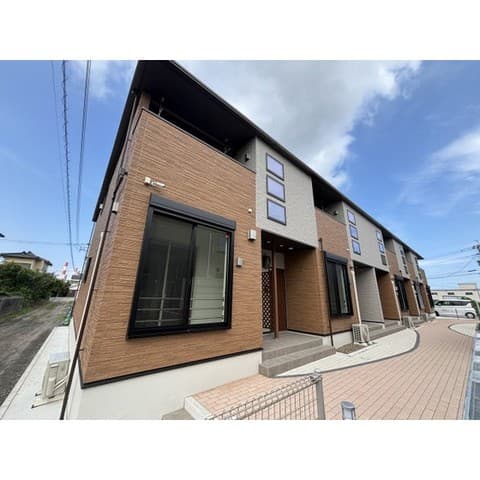 モンフレール三佐の外観写真