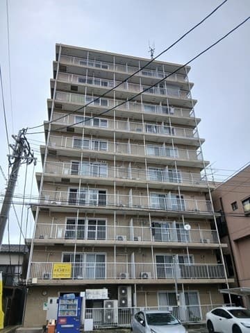 サンハイツ鶴崎