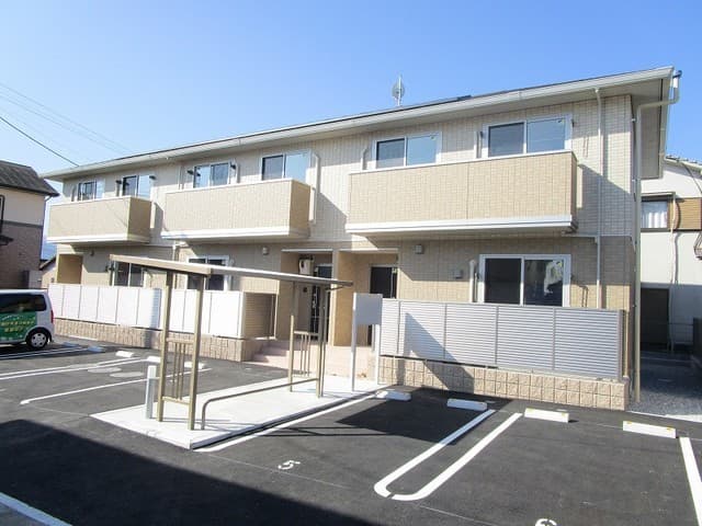 Ｍｅｎｕｅｔ　Ｌｅ　Ｎｏｅｌの外観写真