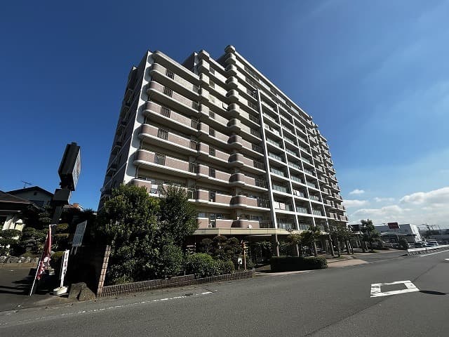 日生ロイヤルマンション上宗方の外観写真