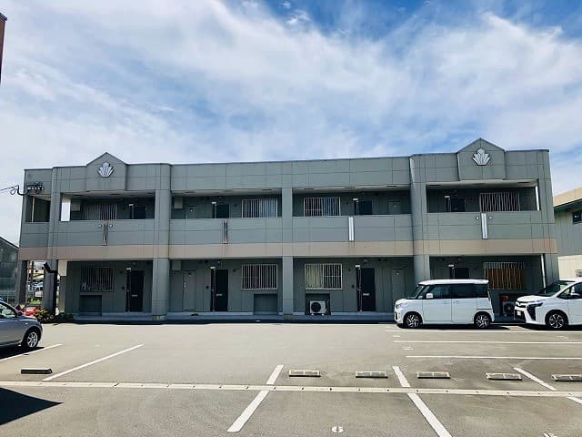 トワ　エ・シャロム