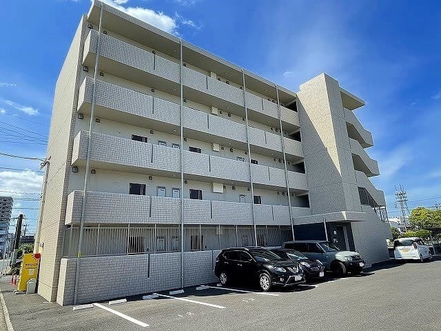 ロゼア鶴崎駅前