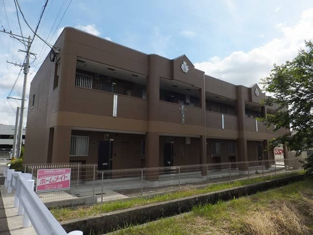 モア　エ・シャロム