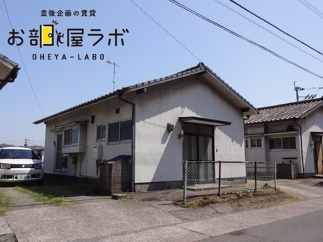 三重野貸家Ｅ・Ｆの外観写真