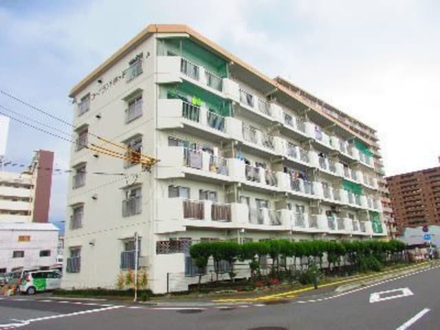 コーポランド餅ヶ浜Ａの外観写真