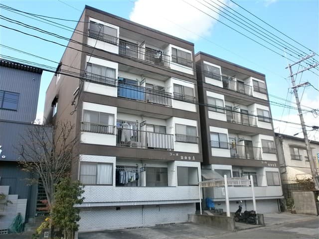 コーポ宝泉寺　の外観写真