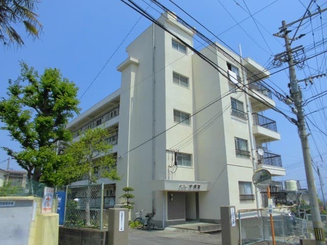 メゾン中須賀の外観写真