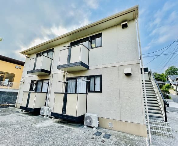 シャンポール岩田A棟