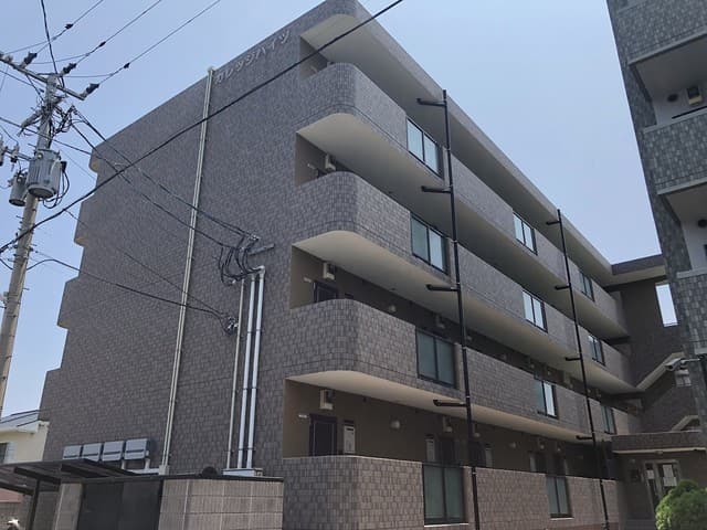 カレッジハイツの外観写真