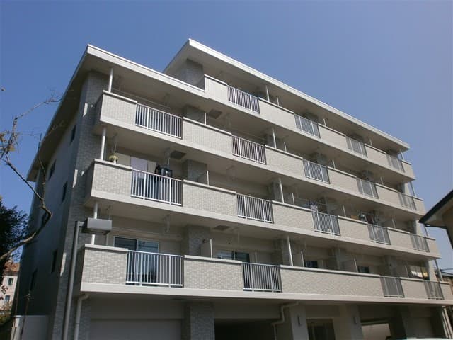 カーサー上田の湯の外観写真