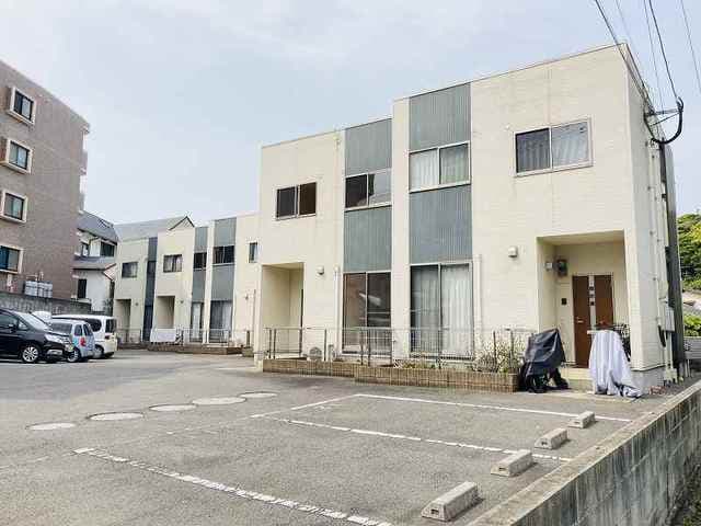 トレステーラ鉄輪東の外観写真