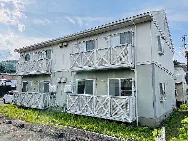 ファミリーメゾンB棟の外観写真