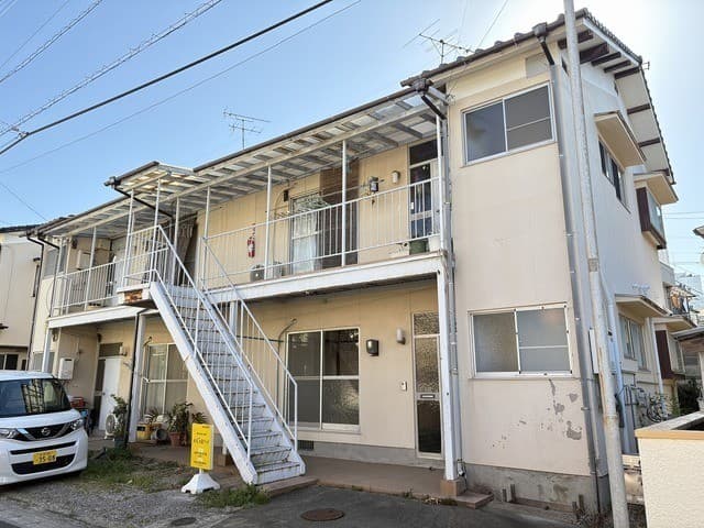 別府　河野アパートの外観写真