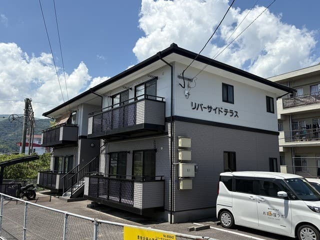 リバーサイドテラス１の外観写真