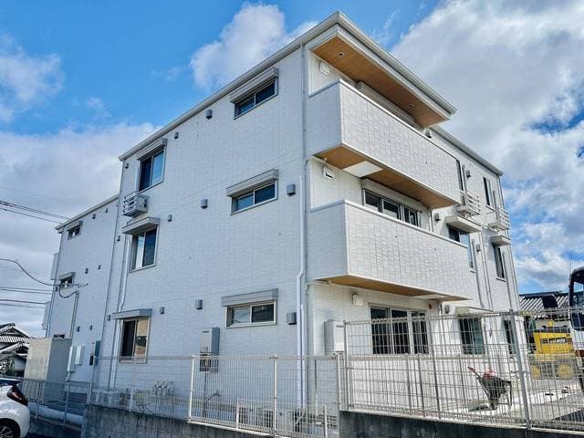 PREMILIFE石垣西