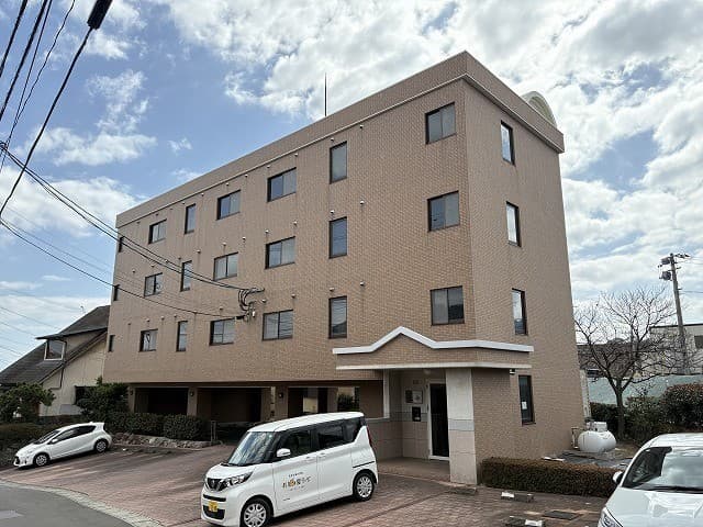 メイプル北中の外観写真