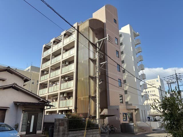 ワコーレ中島の外観写真