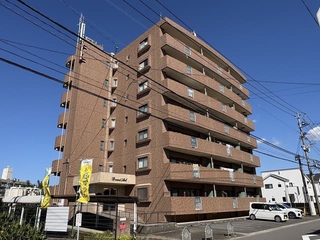 グランドアーク