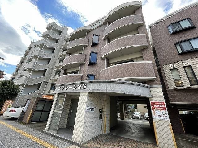 エクレール金池の外観写真