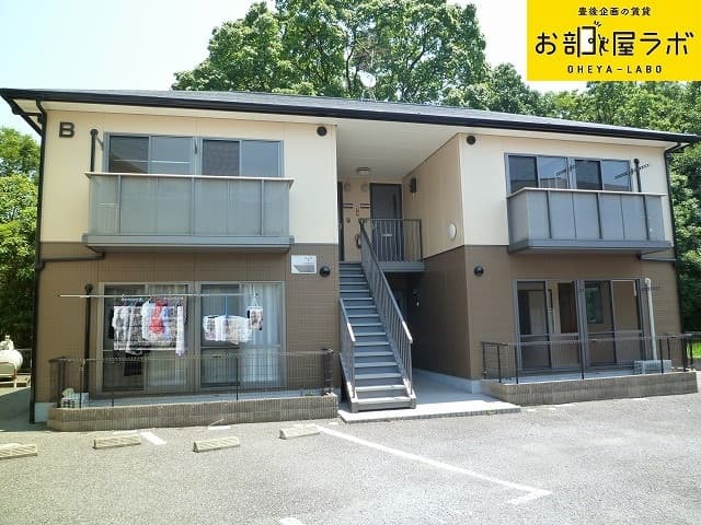 ラークB棟