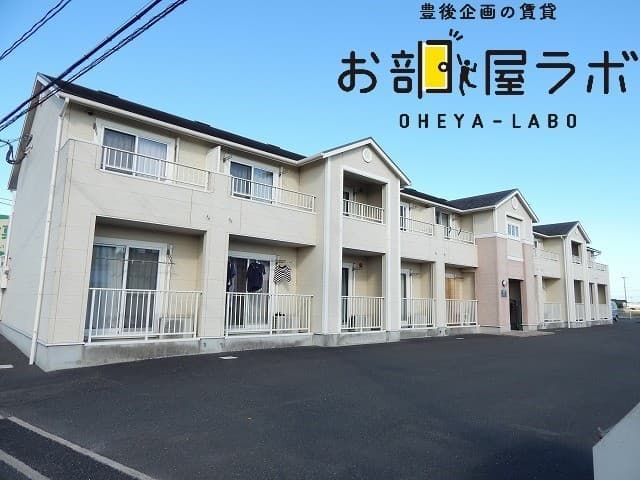 クレスト万田の外観写真
