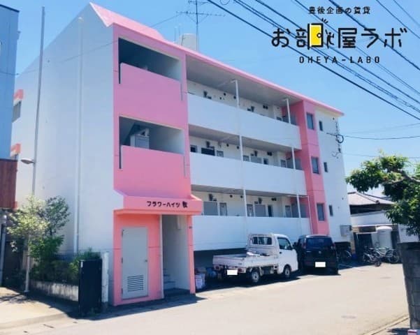フラワーハイツ牧の外観写真