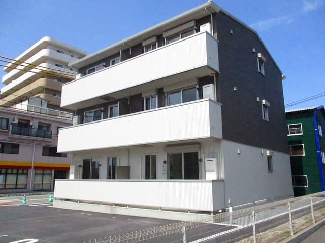モンペルジュの外観写真