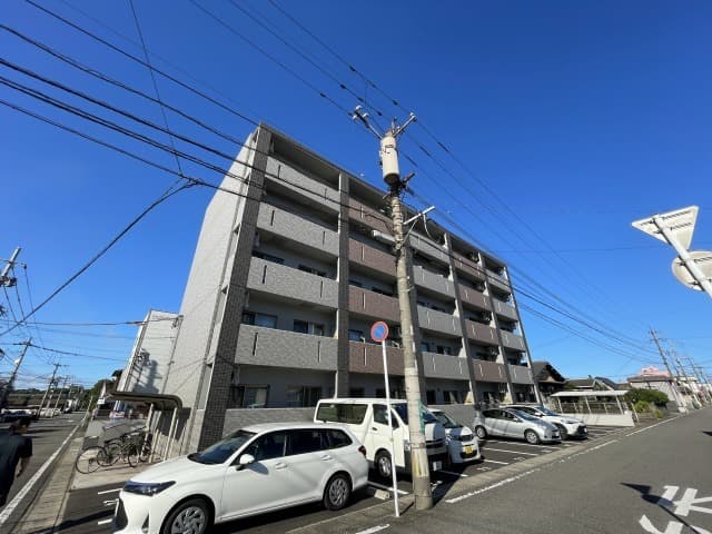 GRACIA新貝の外観写真