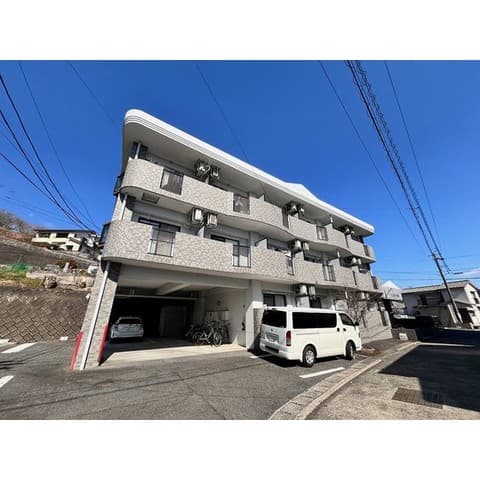 ウェルス三ヶ田