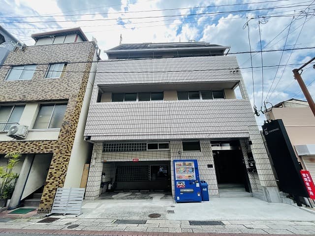 026元町ビルの外観写真